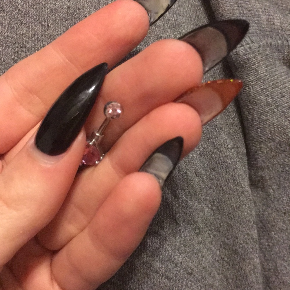 Belly button ring - Picture 3 of 3